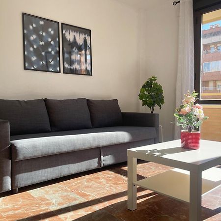 Apartamentos El Pilar Suites 3000 사라고사 외부 사진