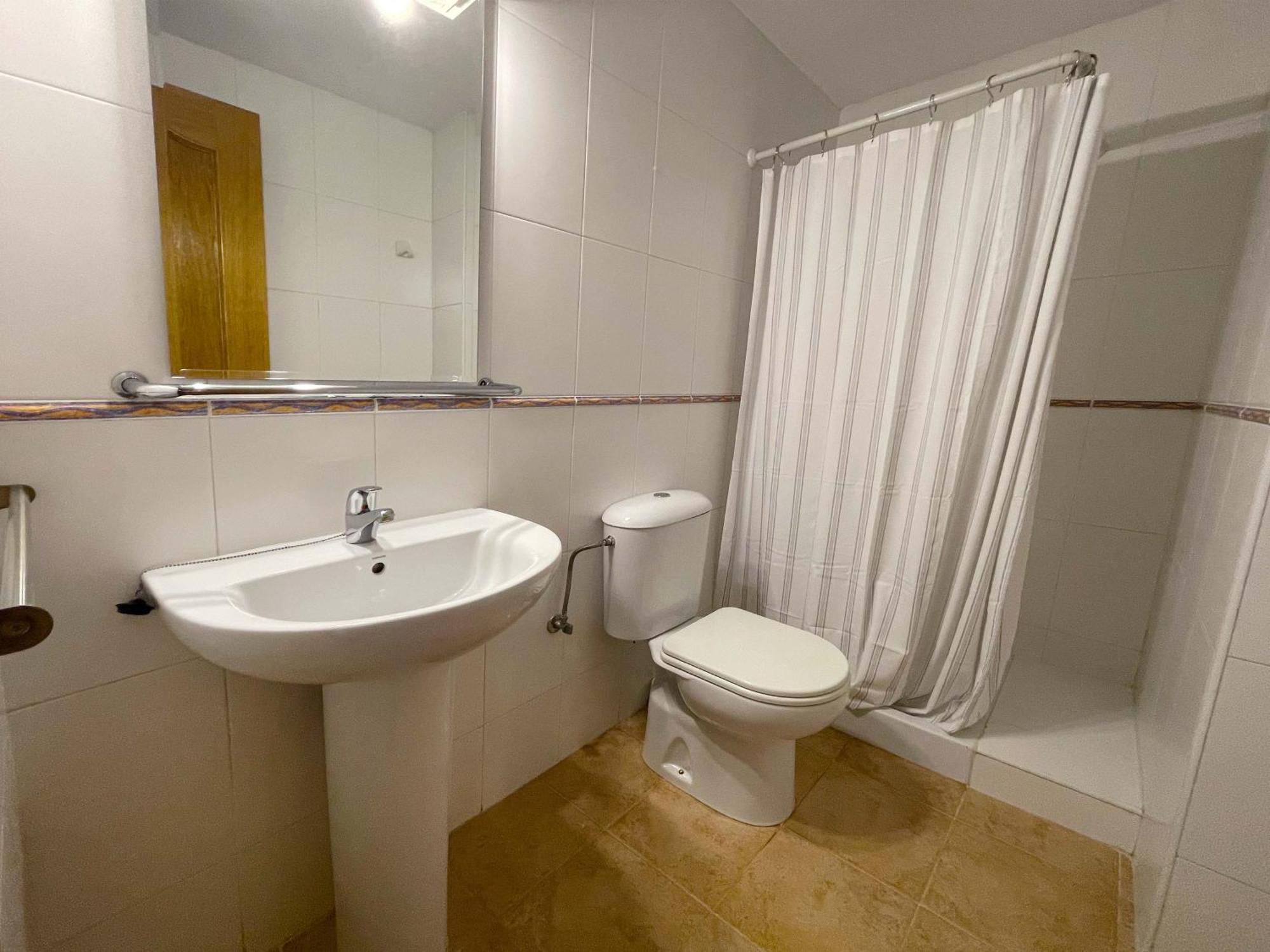 Apartamentos El Pilar Suites 3000 사라고사 외부 사진