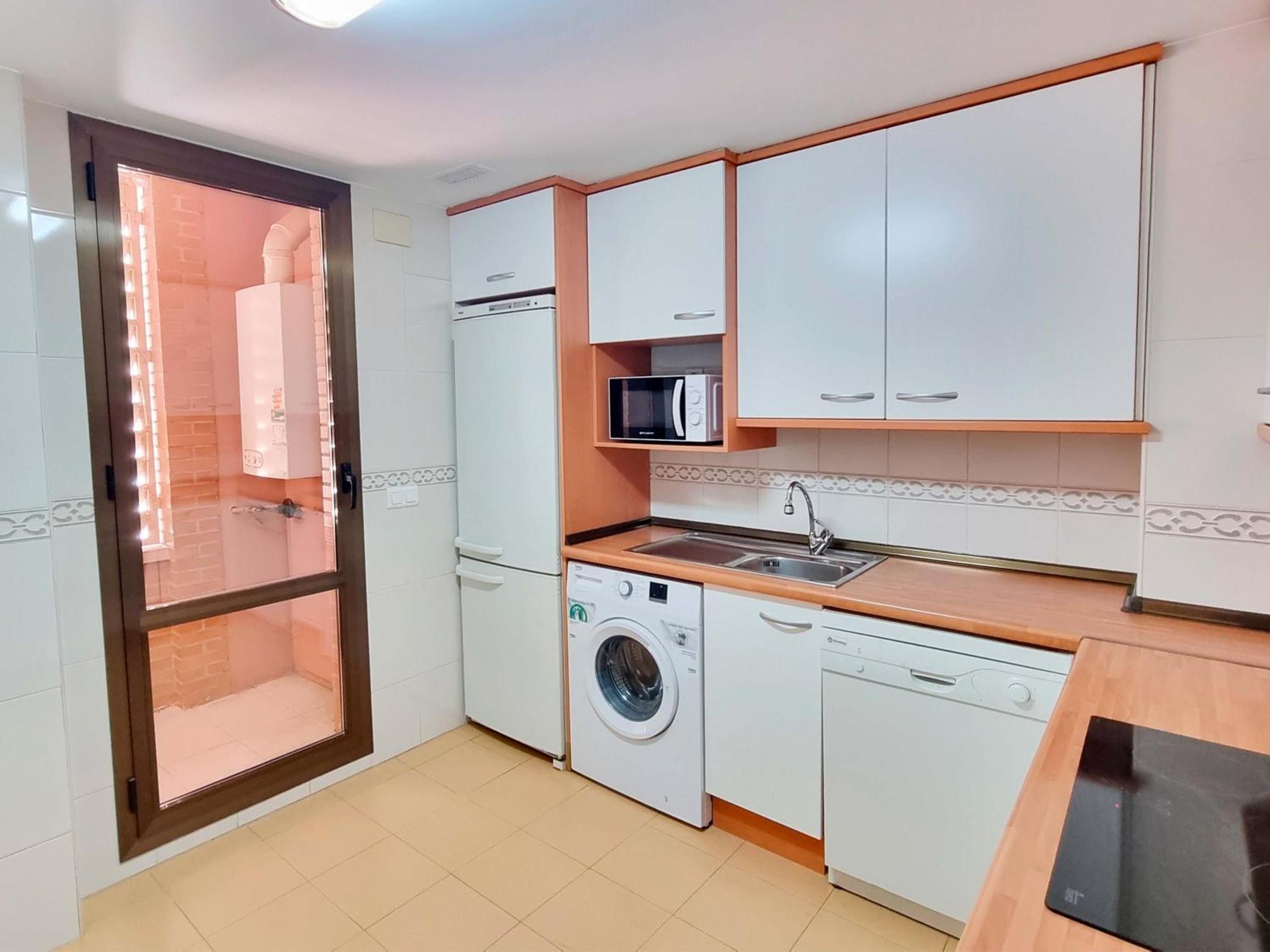Apartamentos El Pilar Suites 3000 사라고사 외부 사진