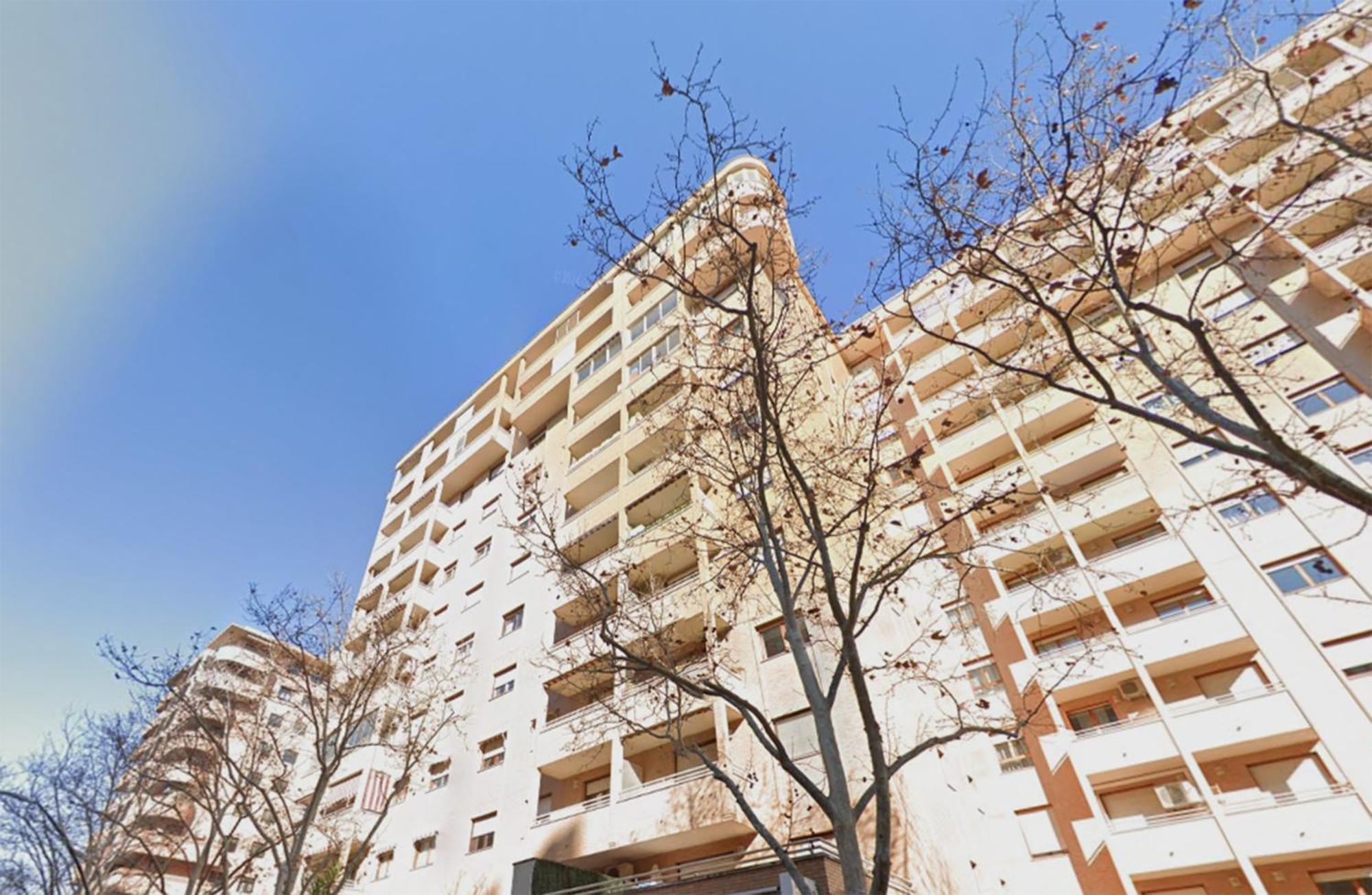 Apartamentos El Pilar Suites 3000 사라고사 외부 사진
