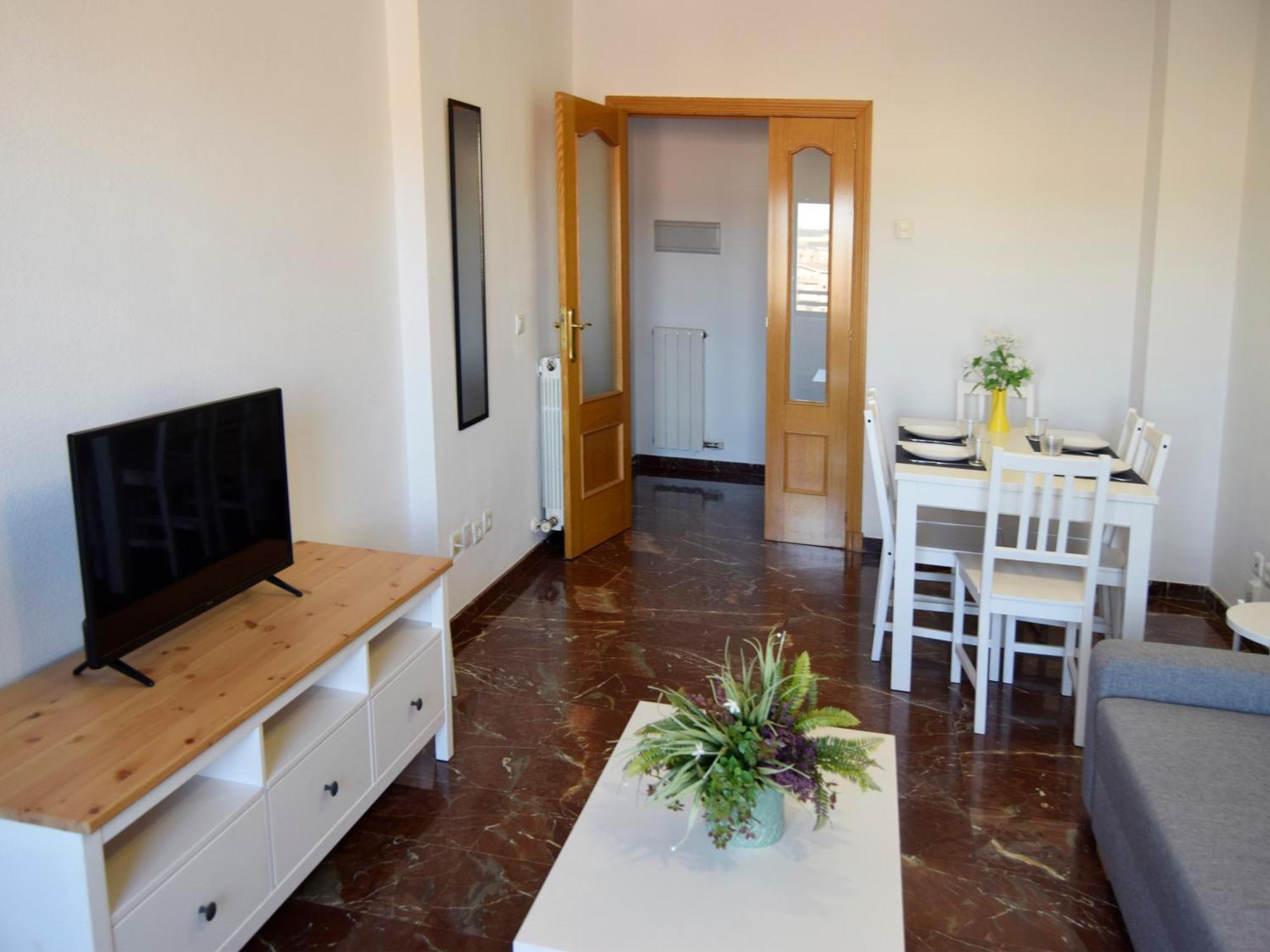 Apartamentos El Pilar Suites 3000 사라고사 외부 사진